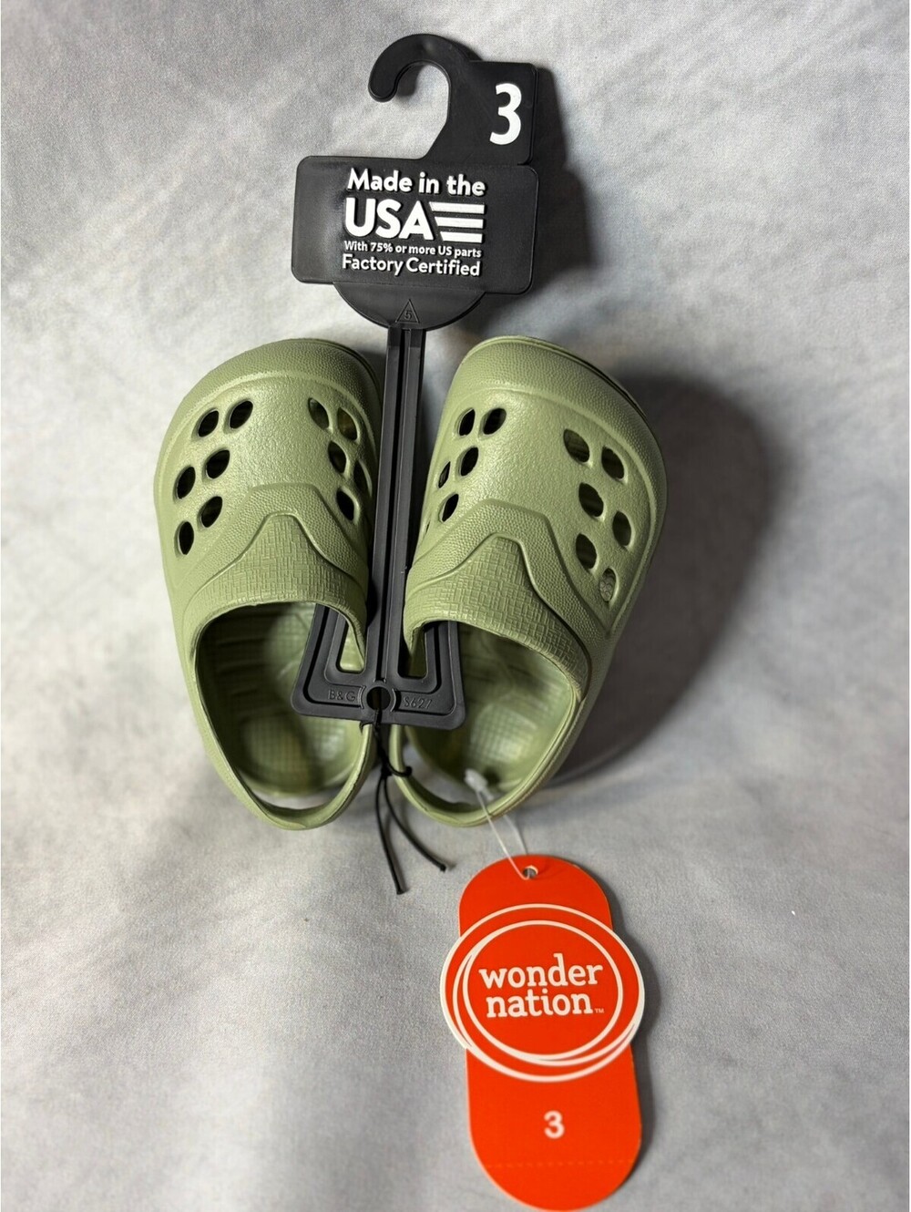 Wonder Nation Kids Size 3 Sage Green Clogs Slip On Shoes NWT